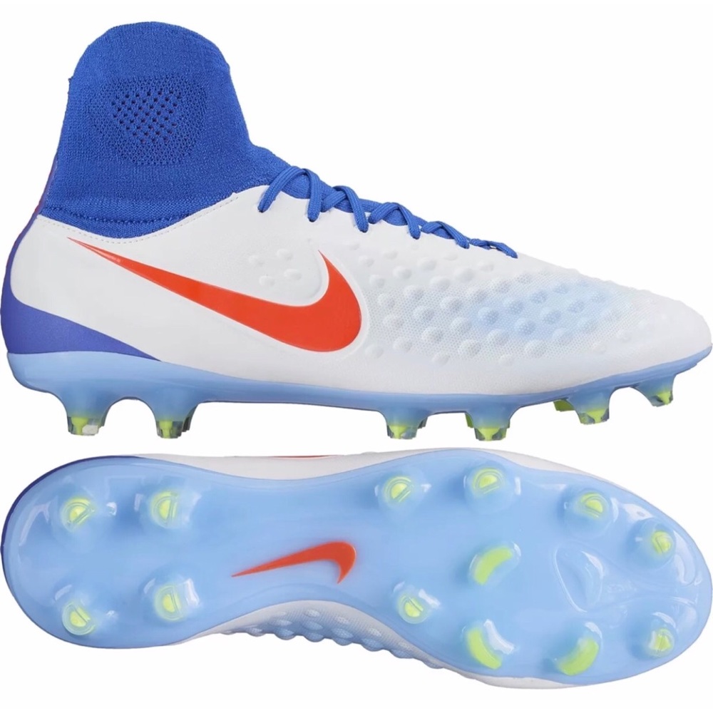 NIKE MAGISTA ORDEN II FG US WOMEN CLEATS SIZE: 7